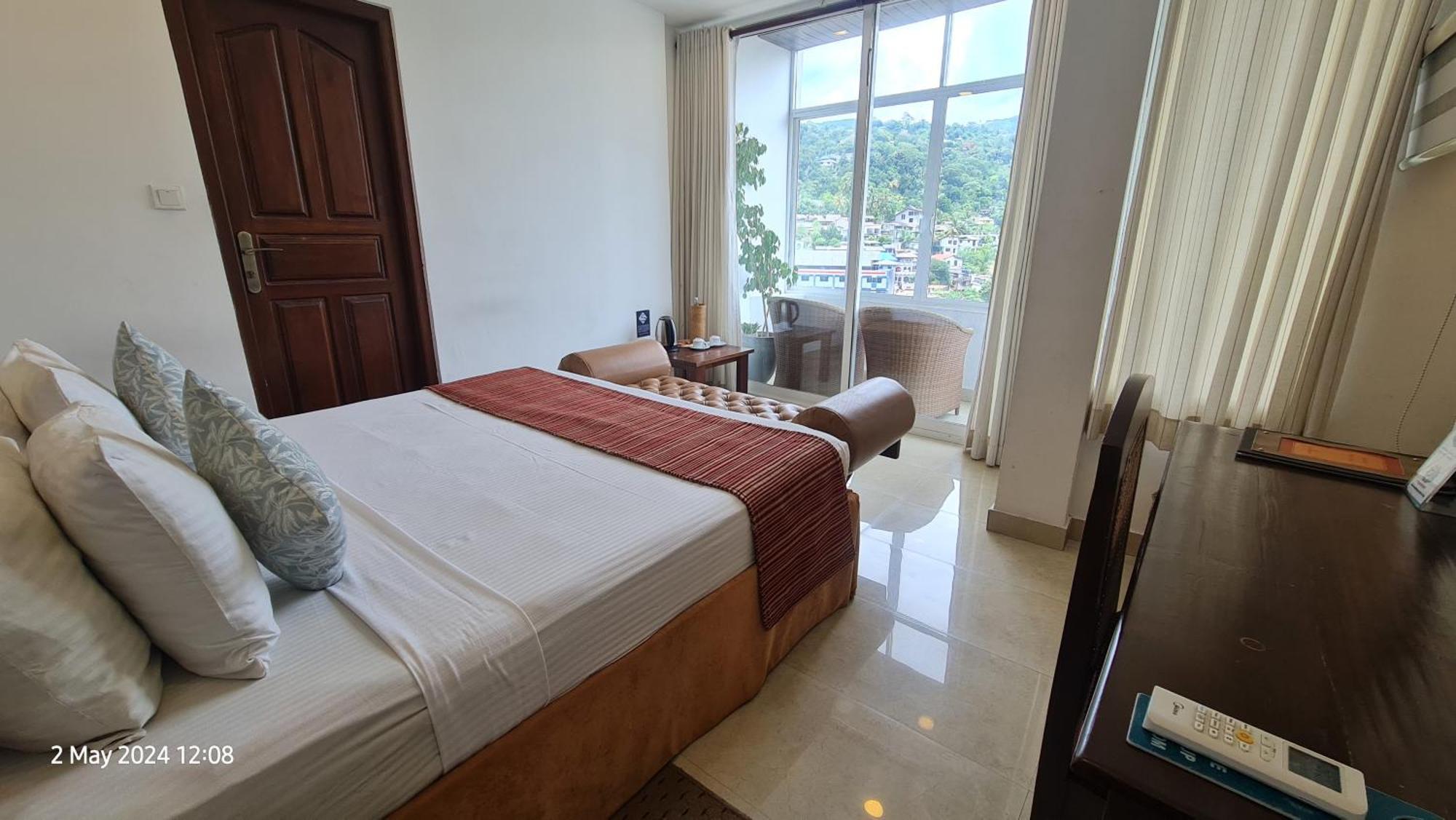 Quick Stop Inn Kandy Exterior photo